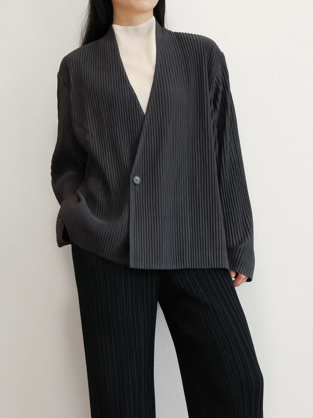 Miyake Pleated V-Neck Jacket Women Solid Long Sleeve Buttoned 2026 Autumn Winter Coat Loose Modern Refined Cozy Versatile