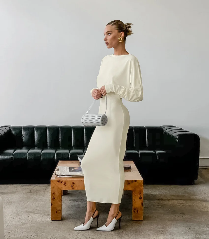 

New Women's Dress Autumn Winter Slim Fashion Commuter Style Solid Color Long-sleeved Backpack Hip High Waist Pullover Dresses