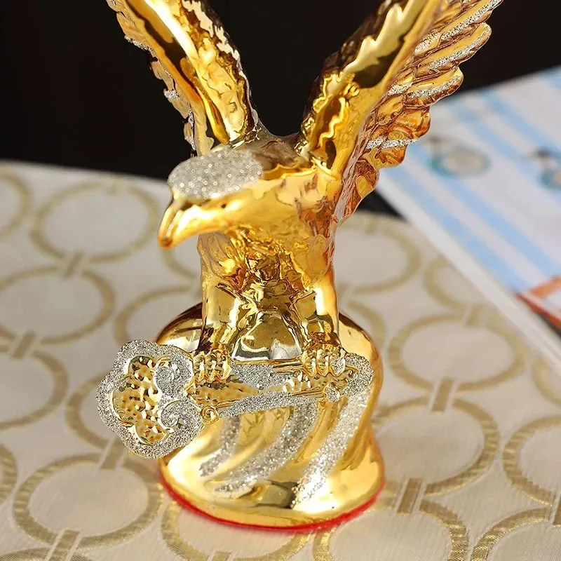 Ceramic Eagle Crafts Ceramic Creative Room Decoration Handicraft Gold Animal Porcelain Figurines Decorations