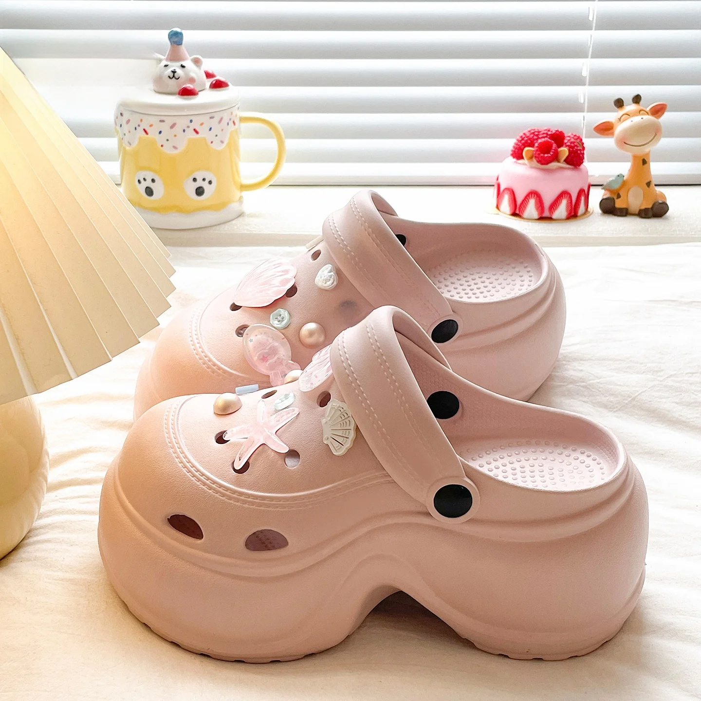 EVA Head Covered Clog Shoes Women's Anti-Slip Increased Height Summer Cute Cartoon PVC Material Easy to Wear Daily Use