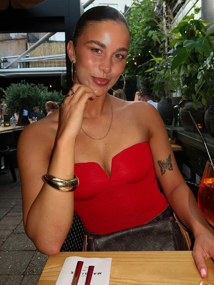 

Macheda Y2K Style Strapless Tops Women Summer Trend Off Shoulder Backless Skinny Stretch Street Sexy Fashion Wild Solid Tank Top