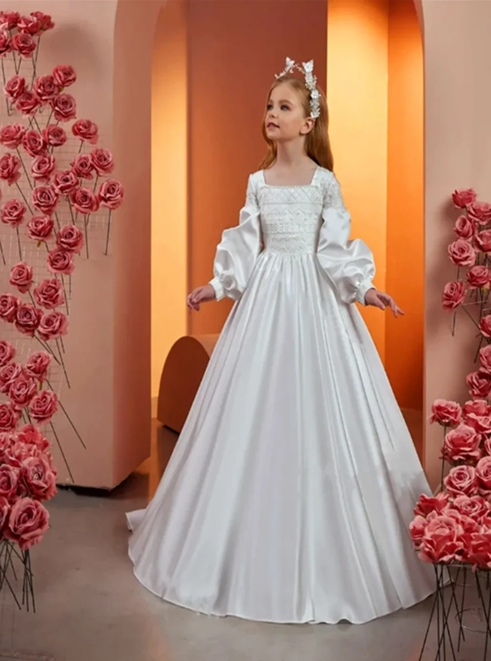 Flower Girl Dress Princess Ball Elegant Long-sleeved Satin White Angel First Communion Dresses Kids Surprise Birthday Present