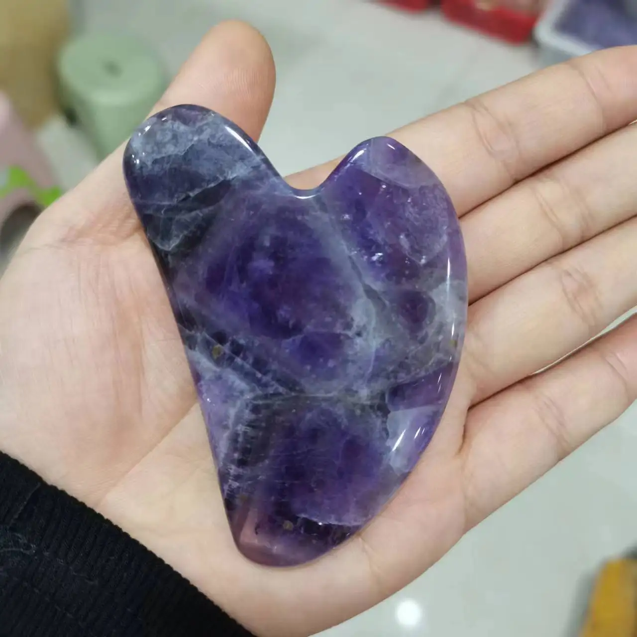 1pcs Natural Violet Quartz Gua Sha Board Amethyst Stone Body Facial Eye Scraping Plate Acupuncture Massage Relaxation Healthy