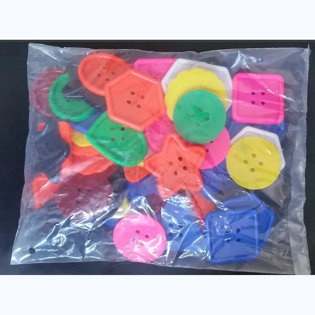 

50Pcs DIY Big Colorful Buttons Plastic for Sewing Crafts Crafts Scrapbooking Embellishments Decoration DIY Buttons