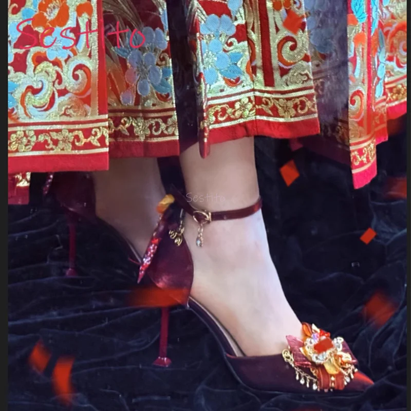 

Ladies' Red Wedding Shoes New Chinese Style Pointed Satin Xiuhe Lolita Shoes Fashionable One Button Buckle with Slim High Heels