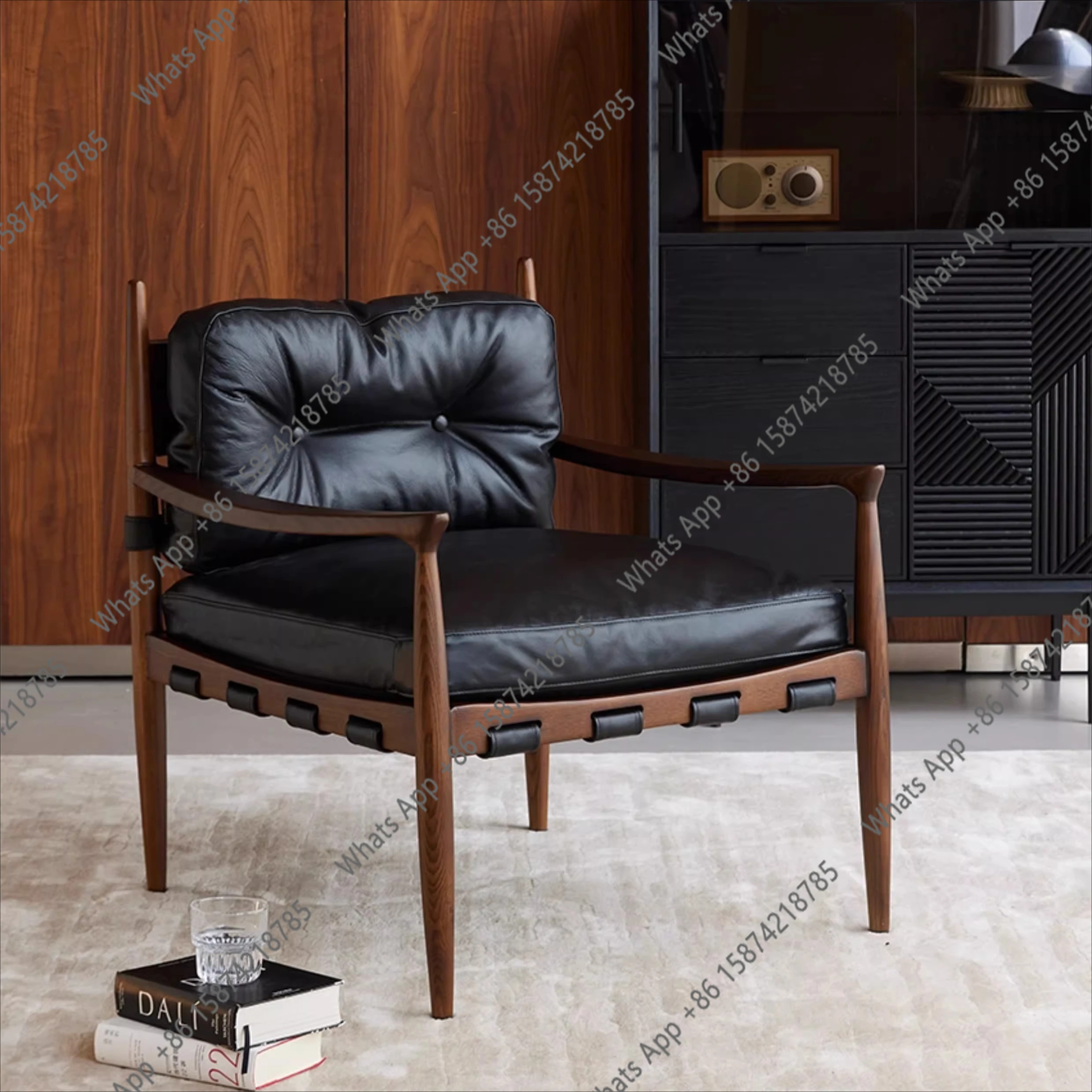 Leather casual single chair small apartment medieval retro style living room single sofa high-end atmospheric recliner
