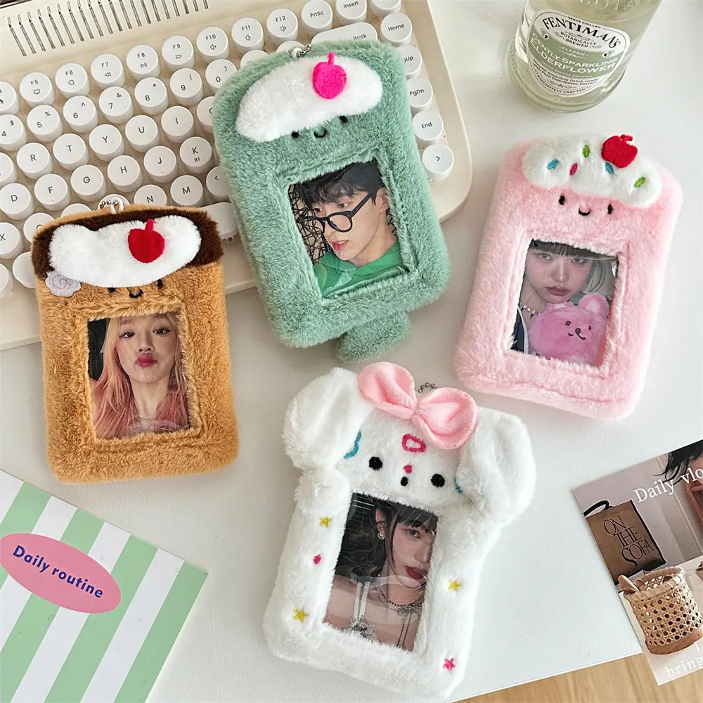 Simpatico cartone animato peluche porta carte di credito Ins Kpop Idol porta foto porta carte di credito studente Bus manica borsa ciondolo decorazione