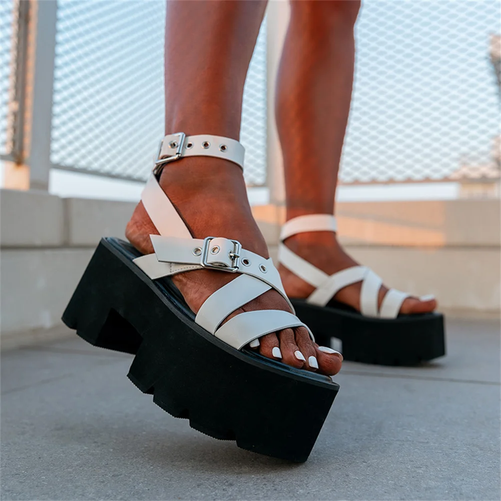 New Ladies Ankle Strap Gladiator Sandals Fashion Buckle Chunky High Heels Summer Women Sandals Casual Party Platform Shoes Woman