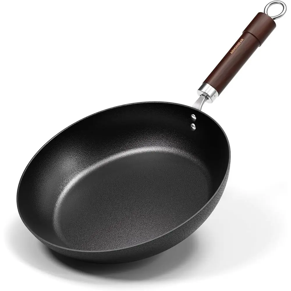 

Сковорода из углеродистой стали 11 дюймов с деревянной ручкой, предварительно обработанная, без PFAS и PFOA, черненая азотированием, для кухни и кемпинга