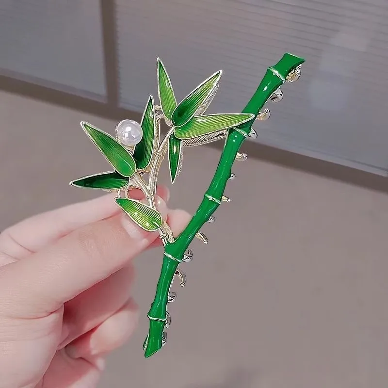 Spring Popular Hand-painted Oil Flower Hair Clip, Sweet and Girlish Temperament, Hair Clip on the Back of the Head.