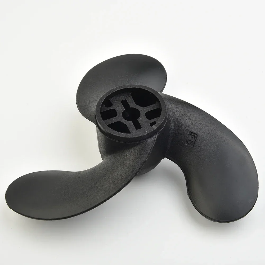 Quality Outboard Propeller, Made of High Strength Nylon, Suitable for Tohatsu3 5HP/Nissan2 5, 3 5HP/Mercury3 5HP Marine Boat
