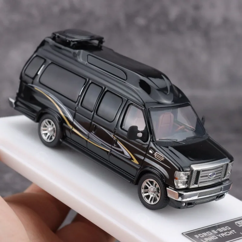 MK 1/64 Ford E350 APAxpo Liga Veículo de Motor Brinquedo Fundição de Modelo de Metal Coleção Menino Presentes de Natal