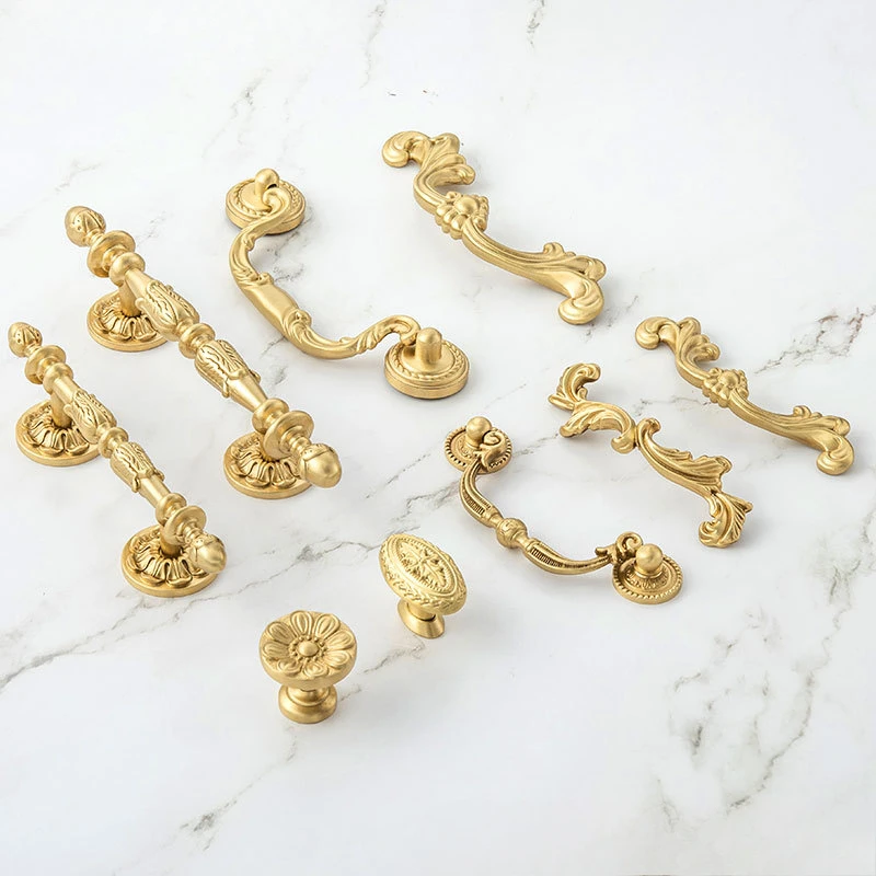 

Light Luxury Brass Handle Wardrobe Drawer Knobs Kitchen Cabinet Vintage Golden Furniture Door Handles Home Hardware