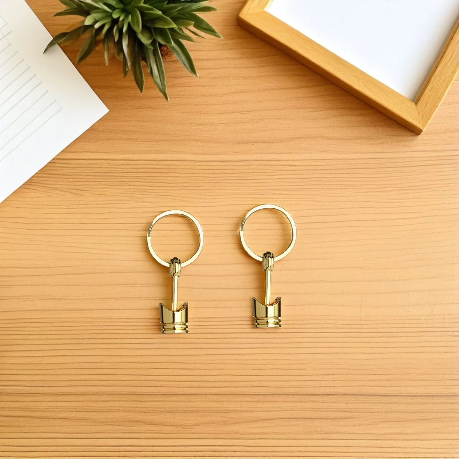 8Pcs Metal Engine Piston Keychain Car Key Holder Compact Heavy Duty Auto Part Car Accessories for Men