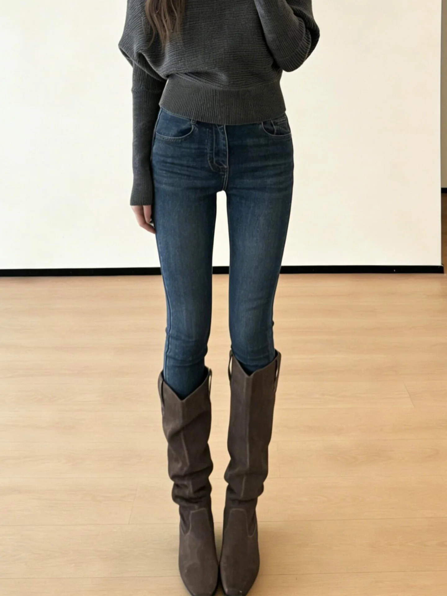 

Женские летние новые джинсы-буткат в ретро-стиле, синие, облегающие, с манжетами на щиколотках, с высокой талией, повседневные, однотонные