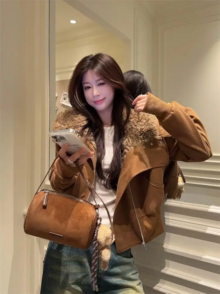 

Ретро-куртка в американском стиле с капюшоном и отделкой из овечьего меха, женская, универсальная, на молнии, осенне-зимняя, для женщин