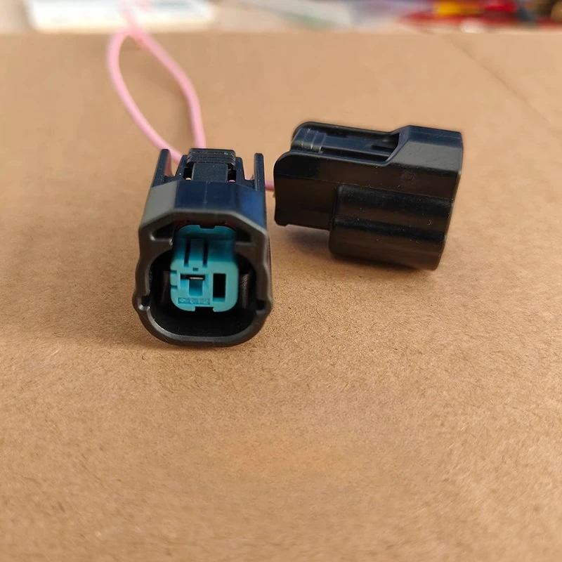 

*parts and accessoriesBasin whistle single wire snail horn plug