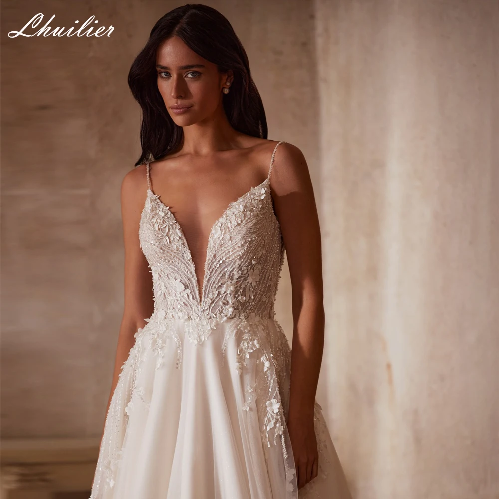 

Lhuilier Customized V Neck A Line Backless Lace Wedding Dresses Floor Length Beaded Sleeveless Bridal Gowns with Court Train