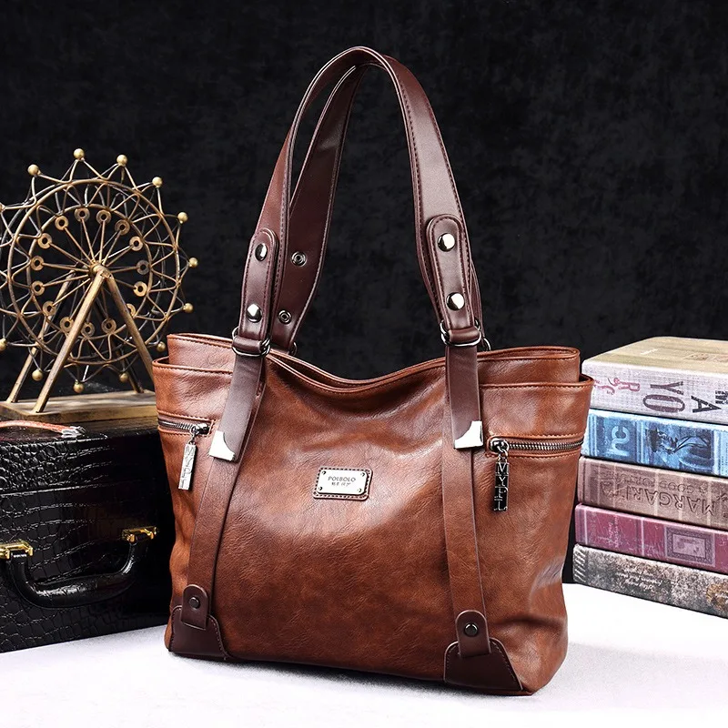 

Large-capacity European and American early spring new women's bag, simple and stylish crossbody bag, casual shoulder tote.