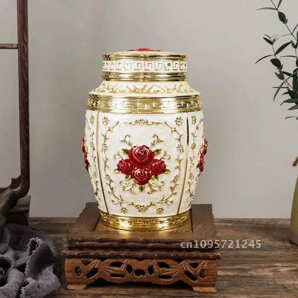 Rose ดอกไม้สัตว์เลี้ยง Memorial Keepsake โลหะ Urns สัตว์เลี้ยง Urns อนุสรณ์ Casket Urns ขี้เถ้างานศพลูกสุนัขมนุษย์ Funerary กล่อง