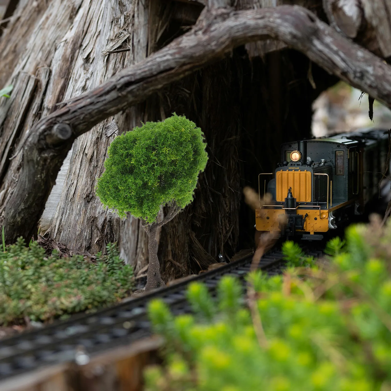Miniature Trees for Crafts Compact Portable Realistic Artificial Mini Trees for Architectural Models Train Sets Educational