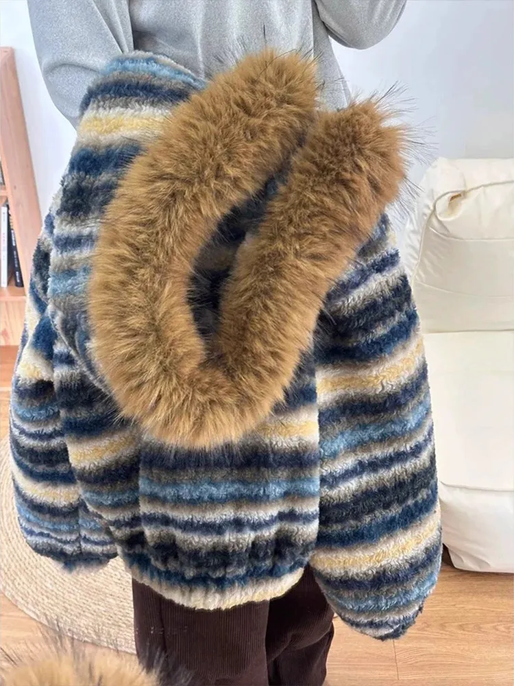 

Меховой воротник для мужской куртки: дизайнерский, от элитных брендов, приталенный, из натурального меха, с вышивкой, стильный, зимний/осенний, повседневный, модный, утепленный