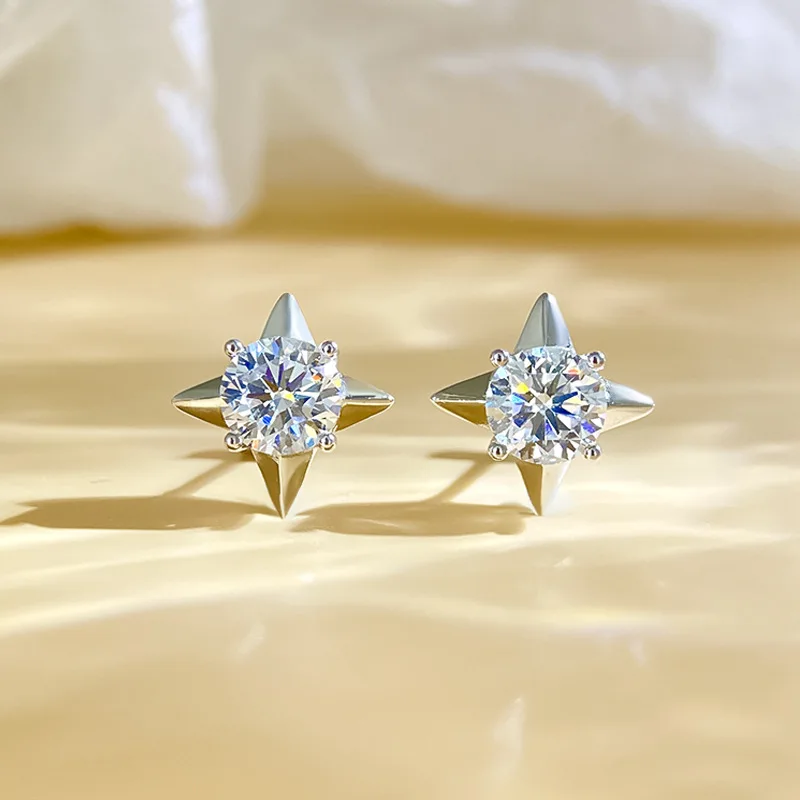

Hot PT950 white gold earrings moissanite earrings men's quadruple star moissanite platinum earrings women's simple and exquisite