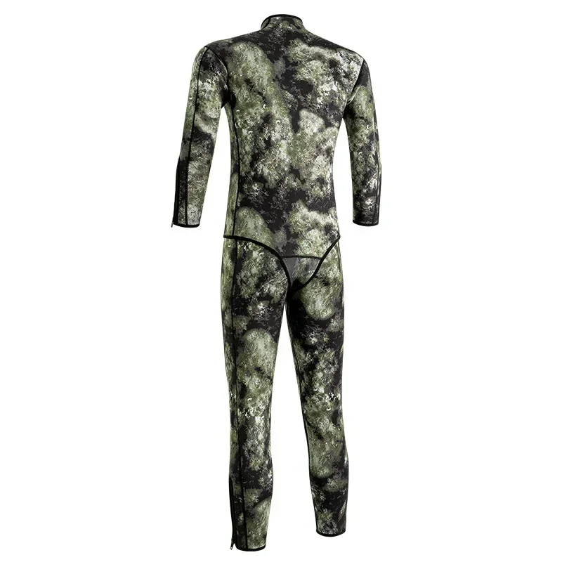 Camouflage Wetsuit for Men Long Sleeve Neoprene Submersible Keep Warm Waterproof 3mm 2 Pieces