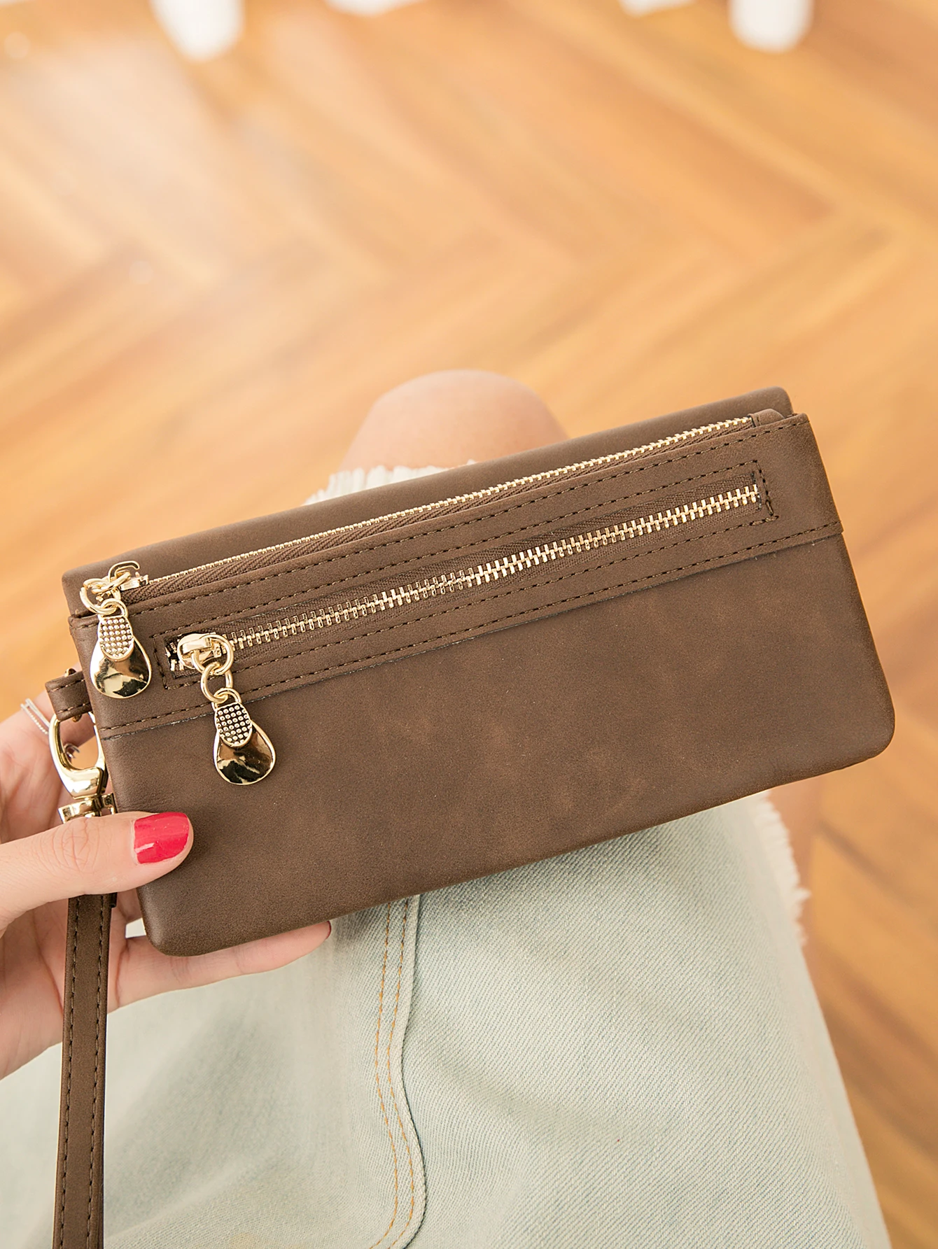 Thumbnail 4 - #78 Travel Document Wallets Comparison Guide