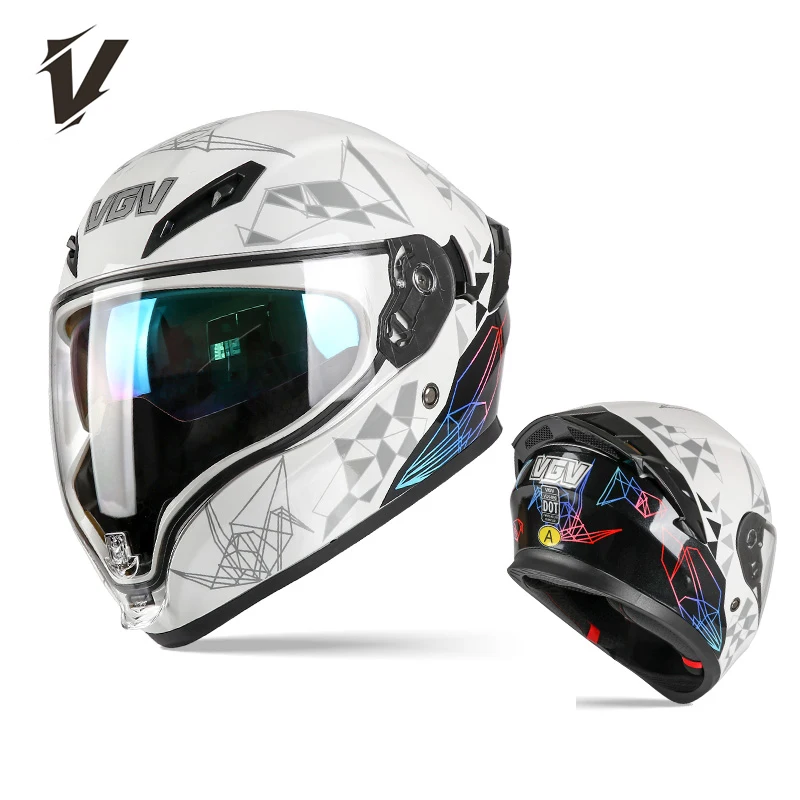 

Unisex full-coverage motorcycle helmet suitable It allows you to drink water while wearing the helmet It features a dual-lens