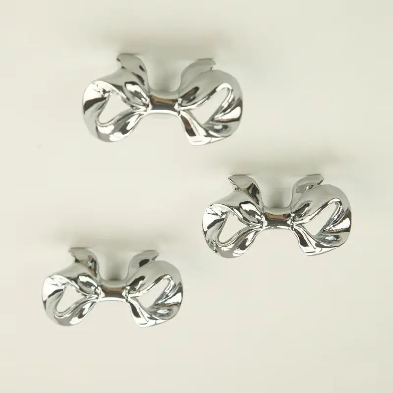 

Luxury 4PCS Pure Brass Bowknot Furniture Pulls Drawer Knobs Cupboard Wardrobe Closet Dresser Shoe TV Wine Cabinet Pulls Handles