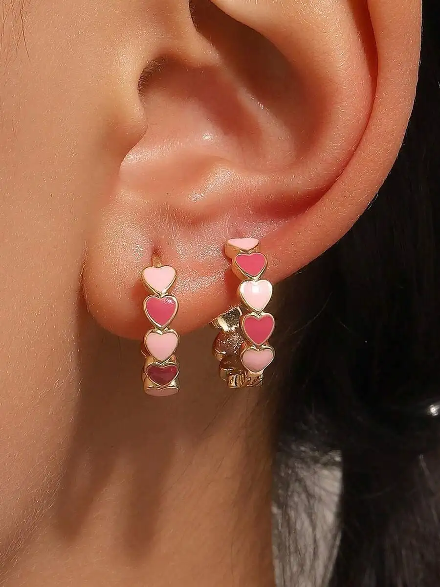 1 par de pendientes de clip con forma de corazón a la moda, adecuados para mujeres/niñas, uso diario, fiestas, bodas, regalos navideños