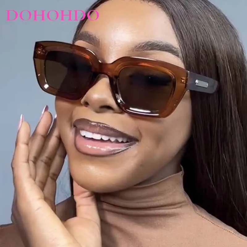 

2025 Fashion Square Punk Sunglasses Women Luxury Brand Vintage Small Frame Sun Glasses Ladies Classic Brown Men Eyeglasses UV400