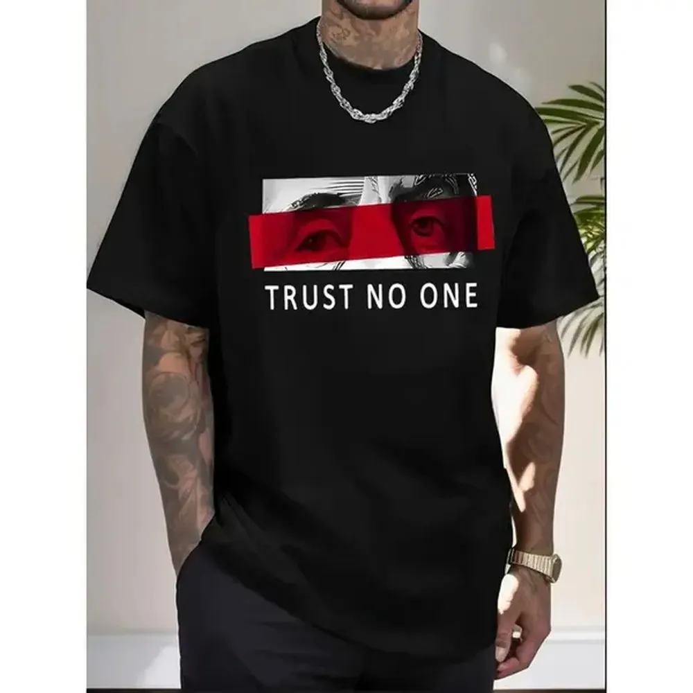 Camiseta gráfica 100% algodón para hombre, talla extra grande, con estampado de "Trust No One", informal, de algodón, manga corta, corte holgado, diseño a rayas rojas y negras, lavable a máquina, talla grande, camiseta de regalo para golf para hombre y mujer