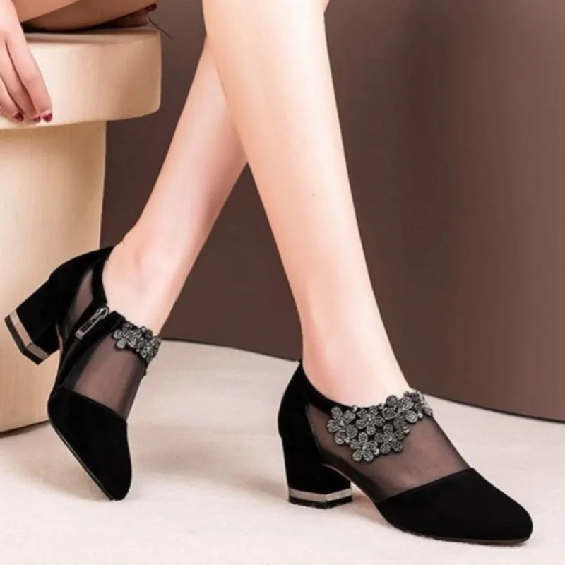 Spring New Coarse Heel Single Shoes Women's Round Head Suede Splicing Mesh Diamond Flower Side Zipper Heels