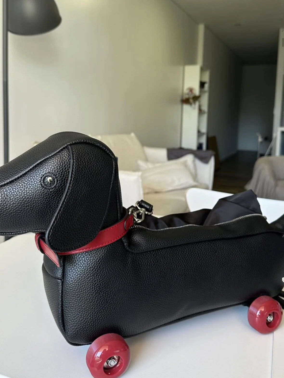 

cosysunny Cartoon bag, cute little dog shaped fashionable handbag, handbag, crossbody strap, wheel shaped bag