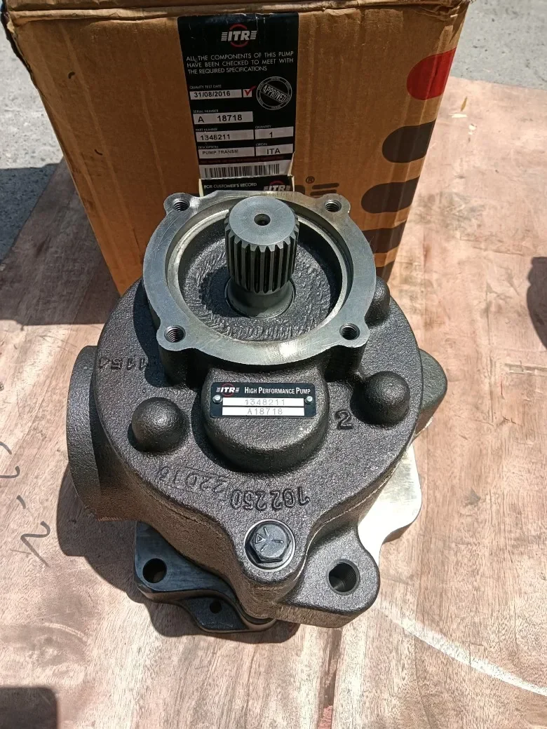 Factory Direct D9R Bulldozer Gear Pump 1348211