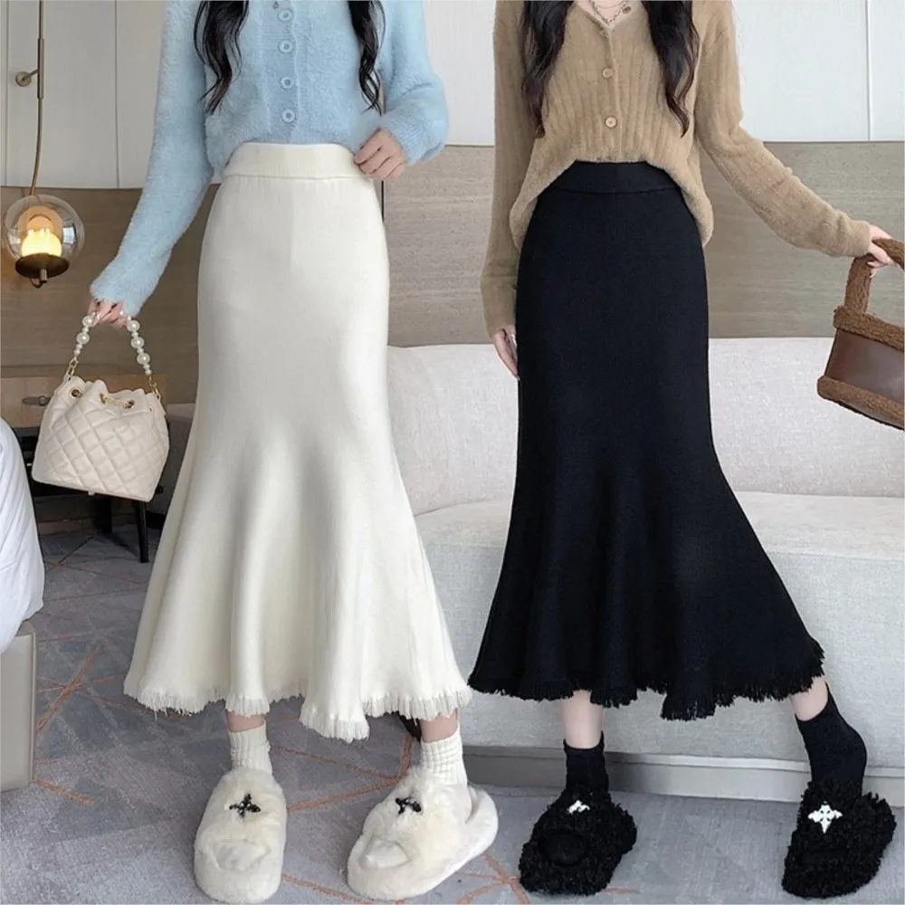 

Tassel Fish Tail Skirt For Women Autumn And Winter High Waist Slimming Look Wrapped Buttocks Covering Hips Knitted Half Skirt