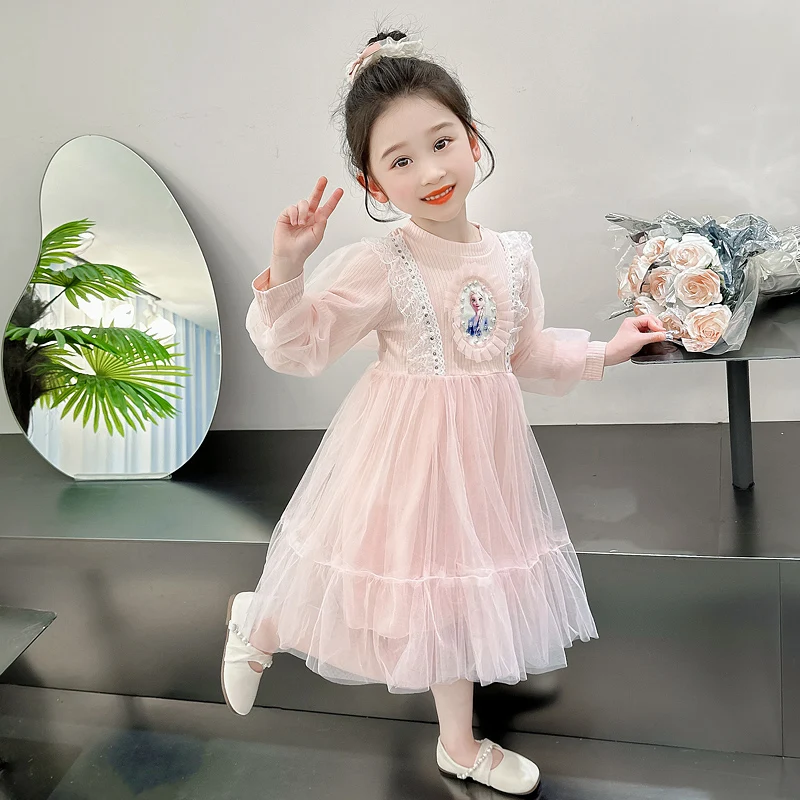 

2024 new summer girls cotton Elsa cartoon dress comfortable breathable fabric cute sweet princess dress foreign gauze skirt.