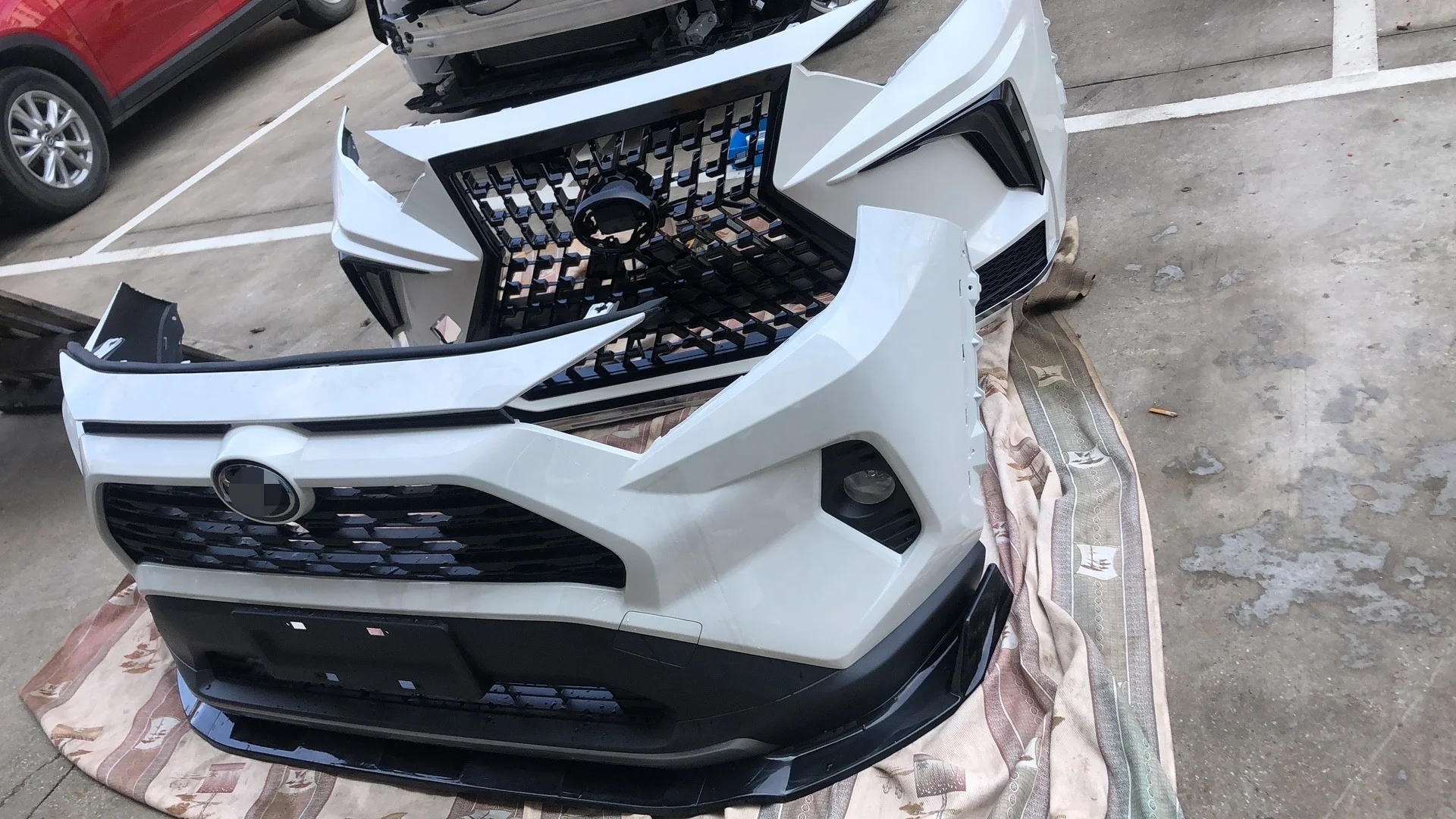 BODY KIT FOR TOYOTA RAV4 2012 2013 2014 2015 2016 2017 2018 2019 2020 CONVERTION FOR LEXUS STYLE