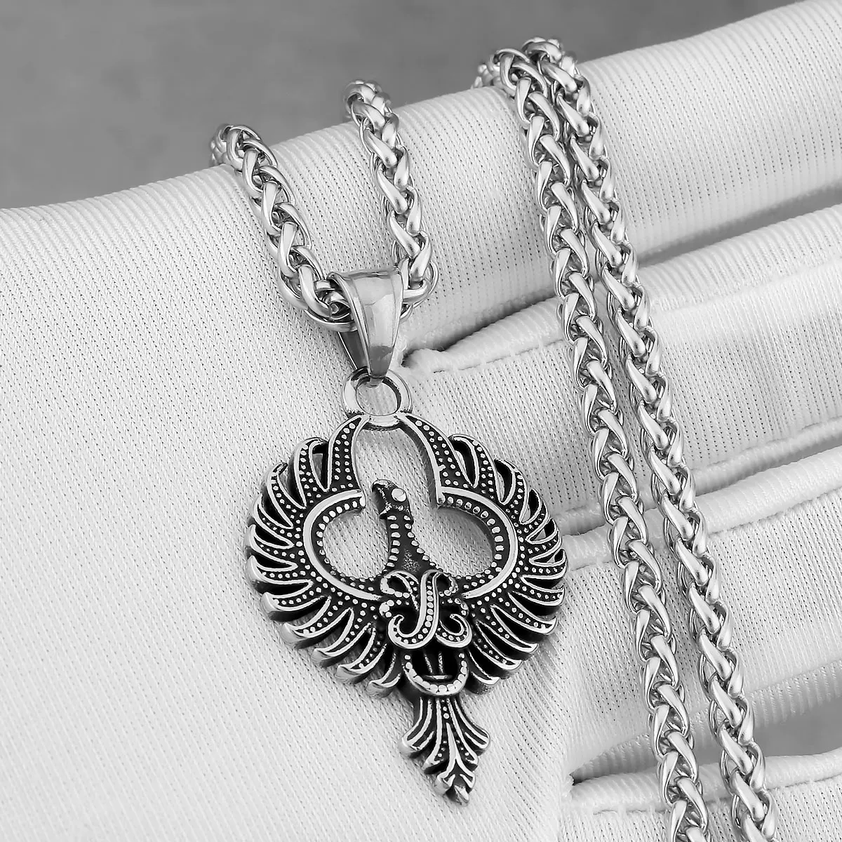 Fashion Animal Phoenix Amulet Necklace Men Women Simple Vintage Hip Hop Biker Pendant Necklace Creative Charm Jewelry Wholesale - Image 3