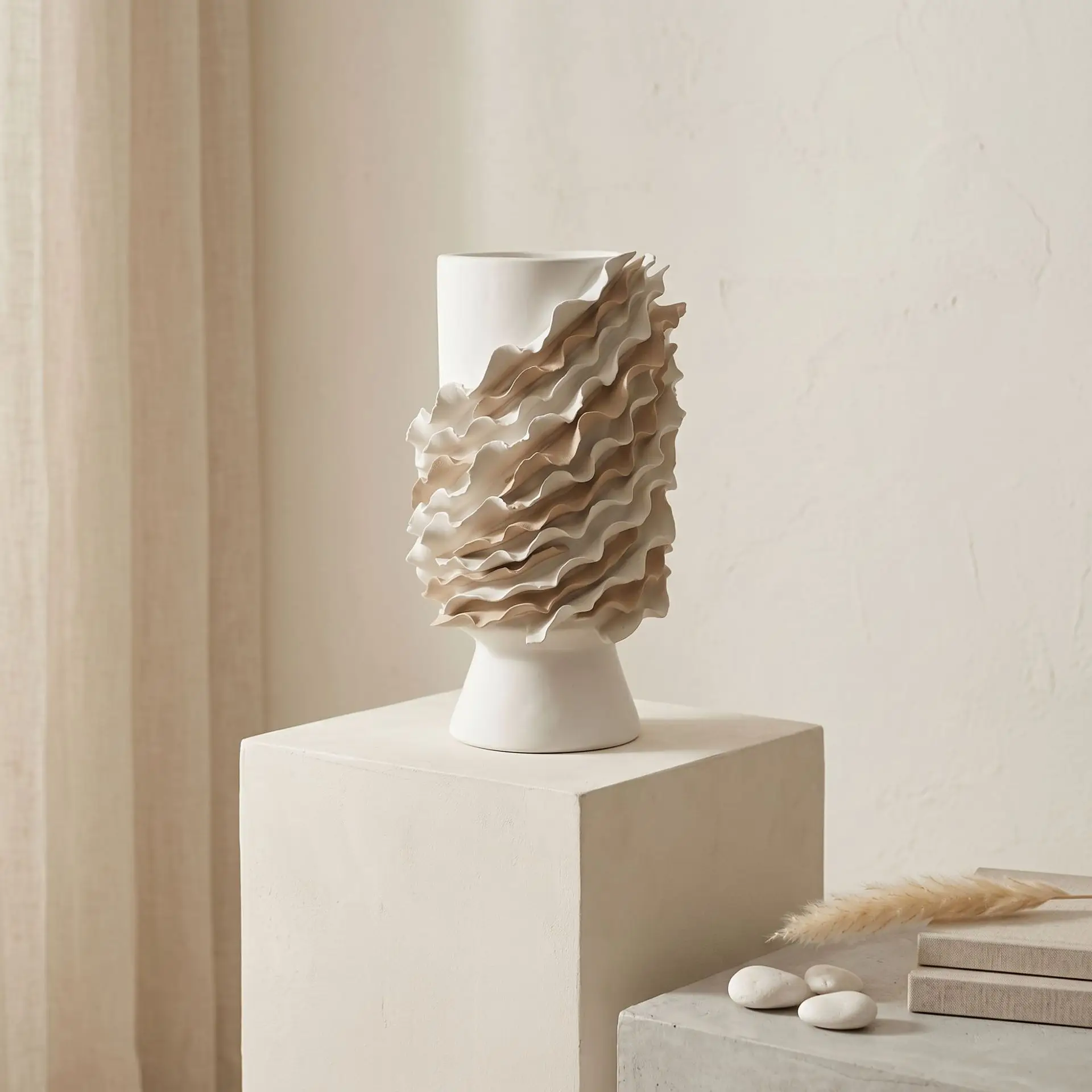 Ceramic ornament lace ceramic flower ware modern simple creative decorative ornament