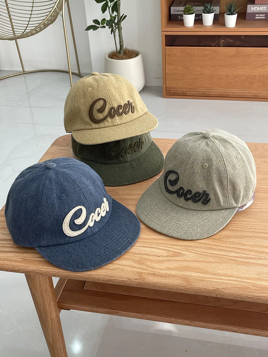 Wide-brimmed, flat-brimmed, big-headed, small-faced baseball hat, trendy street dance hip-hop peaked cap for men