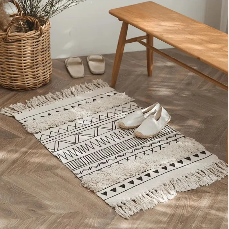 Hand-woven North European Style Moroccan Rug Bedroom Mat with Tassels and Velvet Cluster for Sale