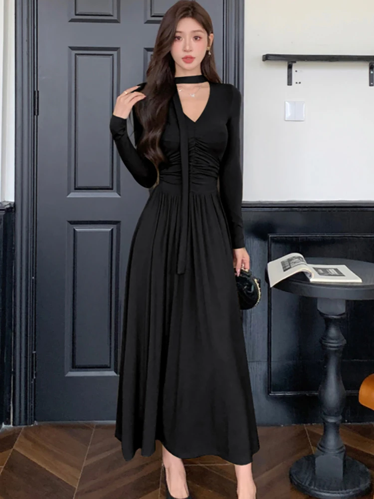 

Black Knitted Pleated Bodycon Long Sleeve V-Neck Dress for Women Autumn Winter Korean Elegant Dresses 2025 Luxury Party Vestidos