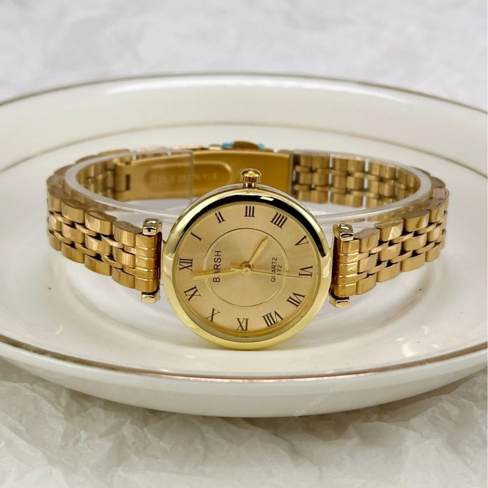 ساعة نسائية جديدة بحزام فولاذي ساعات رائعة للسيدات بسيطة ورقيقة مدمجة ساعة معصم عصرية على مدار الساعة