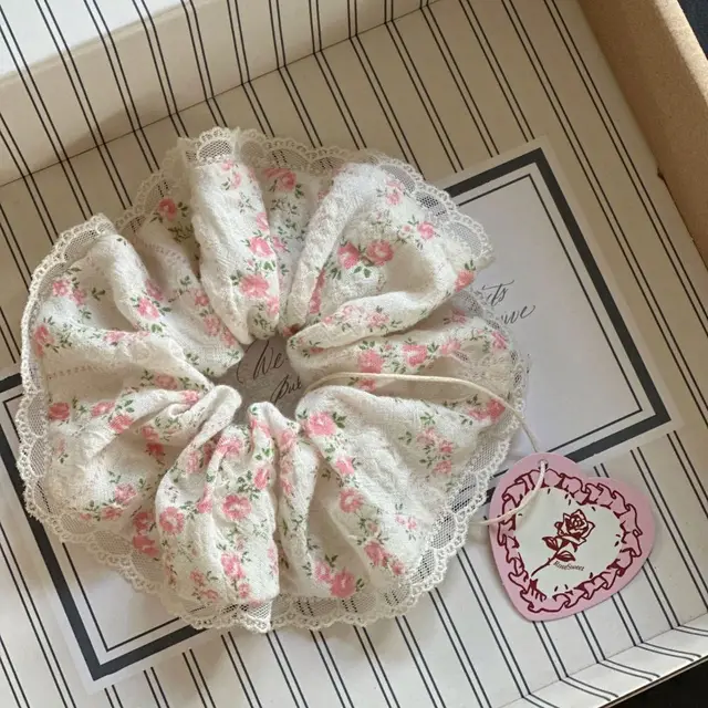 Mały wzór kwiatowy nadruk elastyczne gumki do włosów modne bawełniane Scrunchies koronkowe gumki do włosów akcesoria śliczne nakrycia głowy dziewczyny