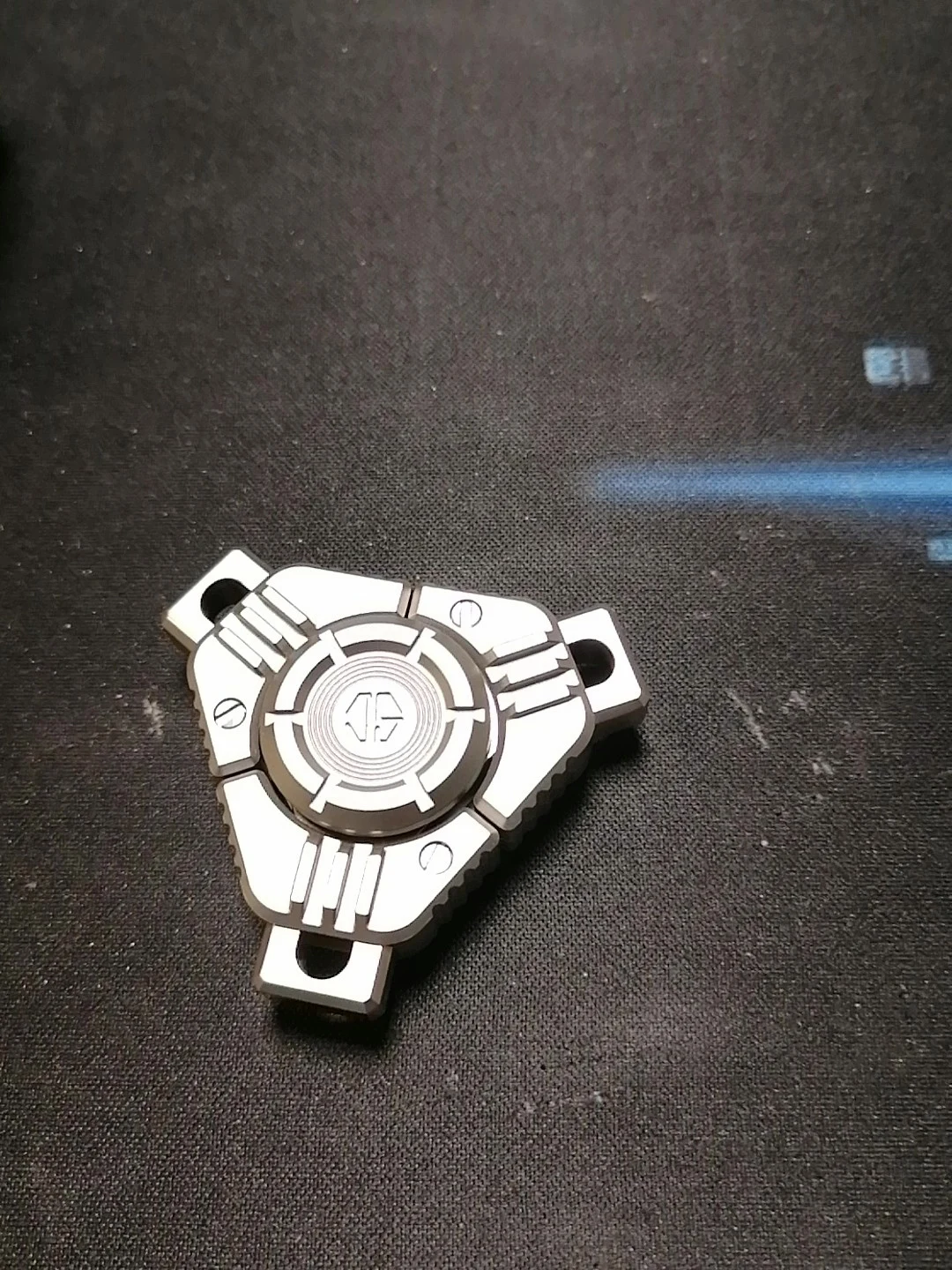 Used EDC To Play Ulezhi EDC SC Joint Name, Mini MINI Kepler Slide Rail Fingertip Gyro Metal Toy