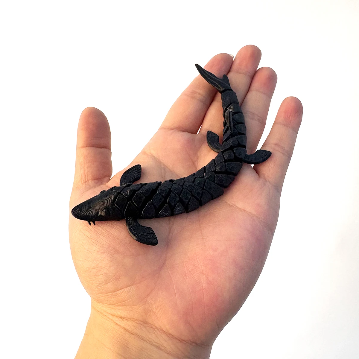 New Movable Small Ornaments, Sturgeon-Shaped Desktop Decoration Accessories, Suitable for Office Desks, Creative Car Decorations, Artistic Ornaments, Atmospheric Desktop Decorations, Instantly Enhance the Style of Your