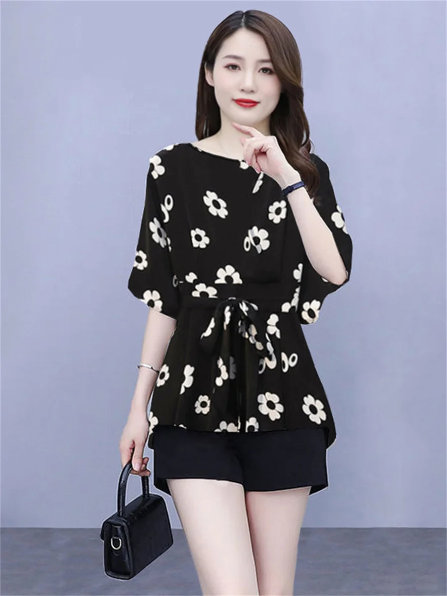 

5XL Women Spring Summer Shirts Lady Fashion Casual Short Sleeve O-Neck Collar Flower Leaves Printing Belt Blusas Tops TT2007